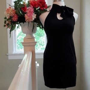 Little black dress😗